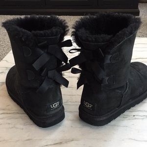 Ugg Bailey Bow Boots. Size 7